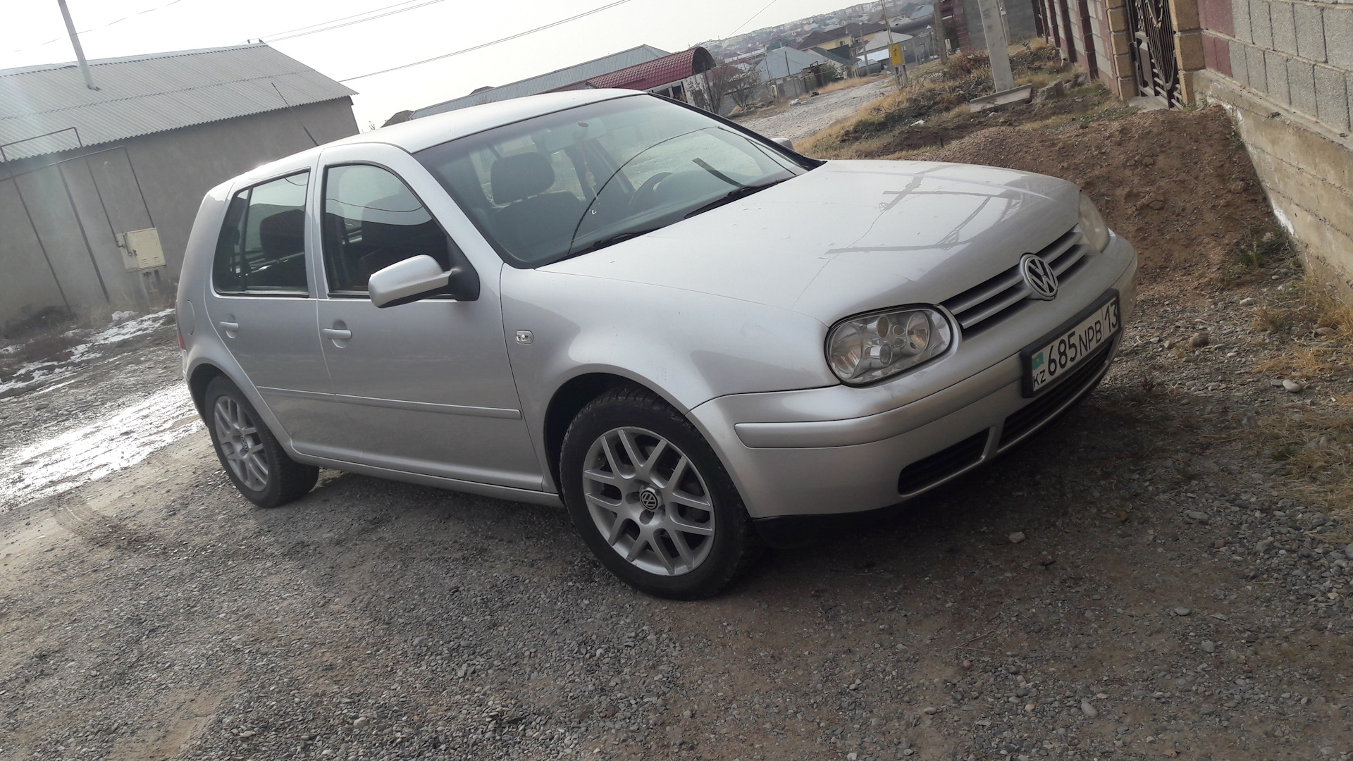 Volkswagen Golf Mk4 2.0 бензиновый 2001 | IV 2.0 АКПП на DRIVE2