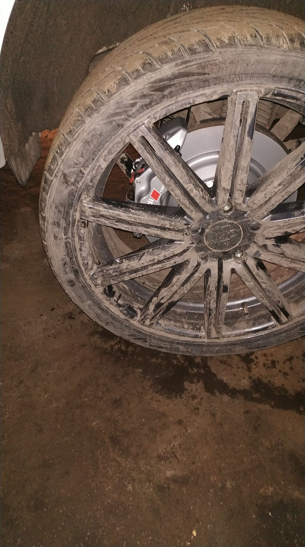 Тормоза Alcon от V12, audi ceramic. — Audi Q7 (1G), 4,1 л, 2008 года ...