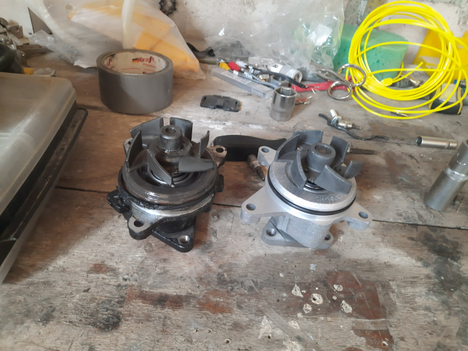 Замена водяного насоса(помпы) — Ford Focus Sedan II, 2 л, 2008 года ...