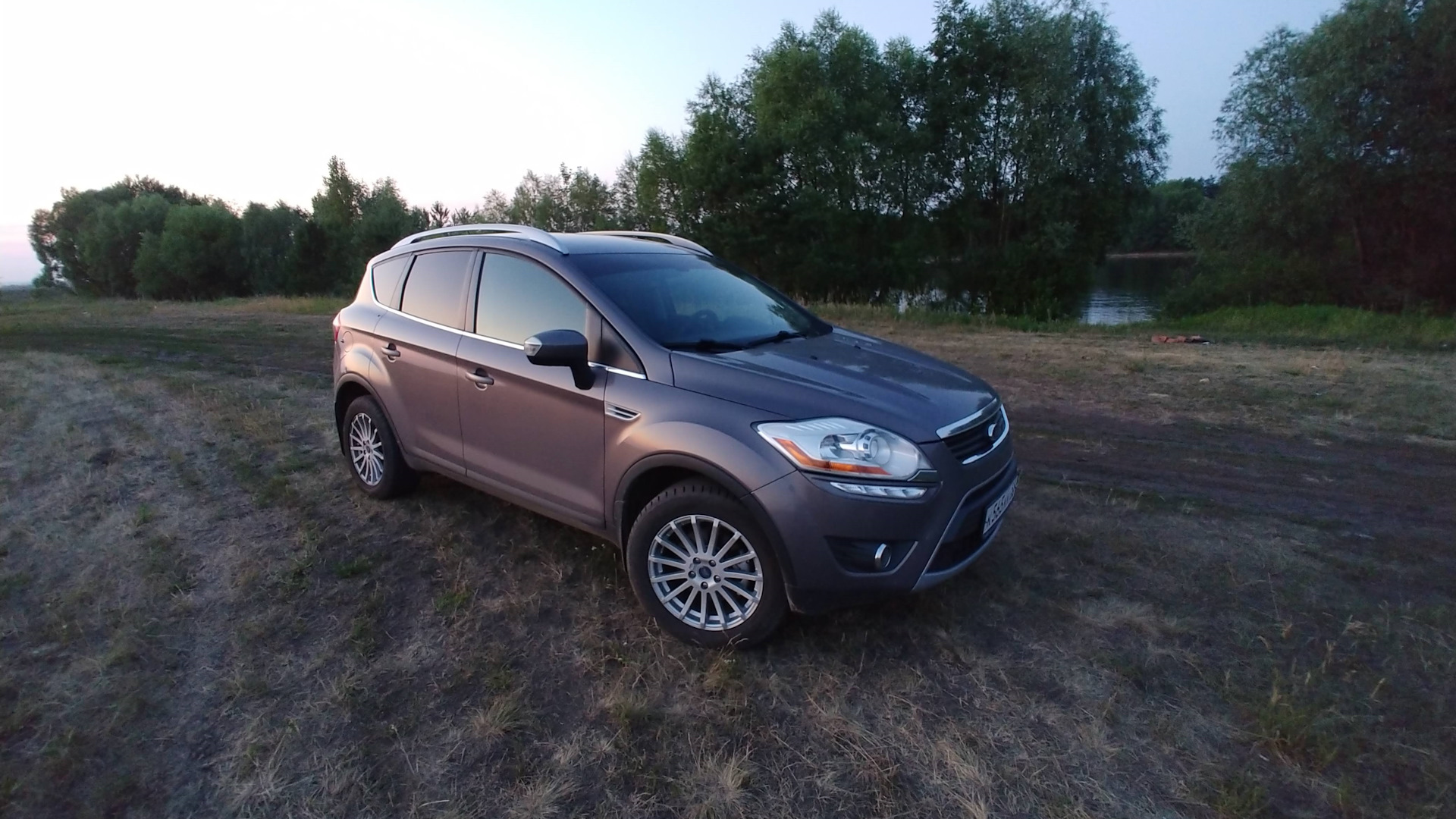 Продажа Ford Kuga (1G) 2012 (бензин, АКПП) — с историей обслуживания —  DRIVE2.RU