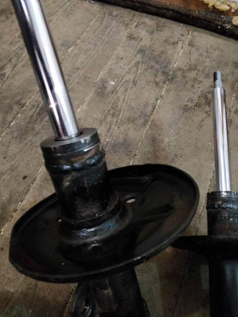 передние стойки из неразборных в разборные peugeot 3008. 801973 пружины стоек амортизатора. восстановление амортизаторов е39. ремонт передних стоек. ремонт передних стоек.