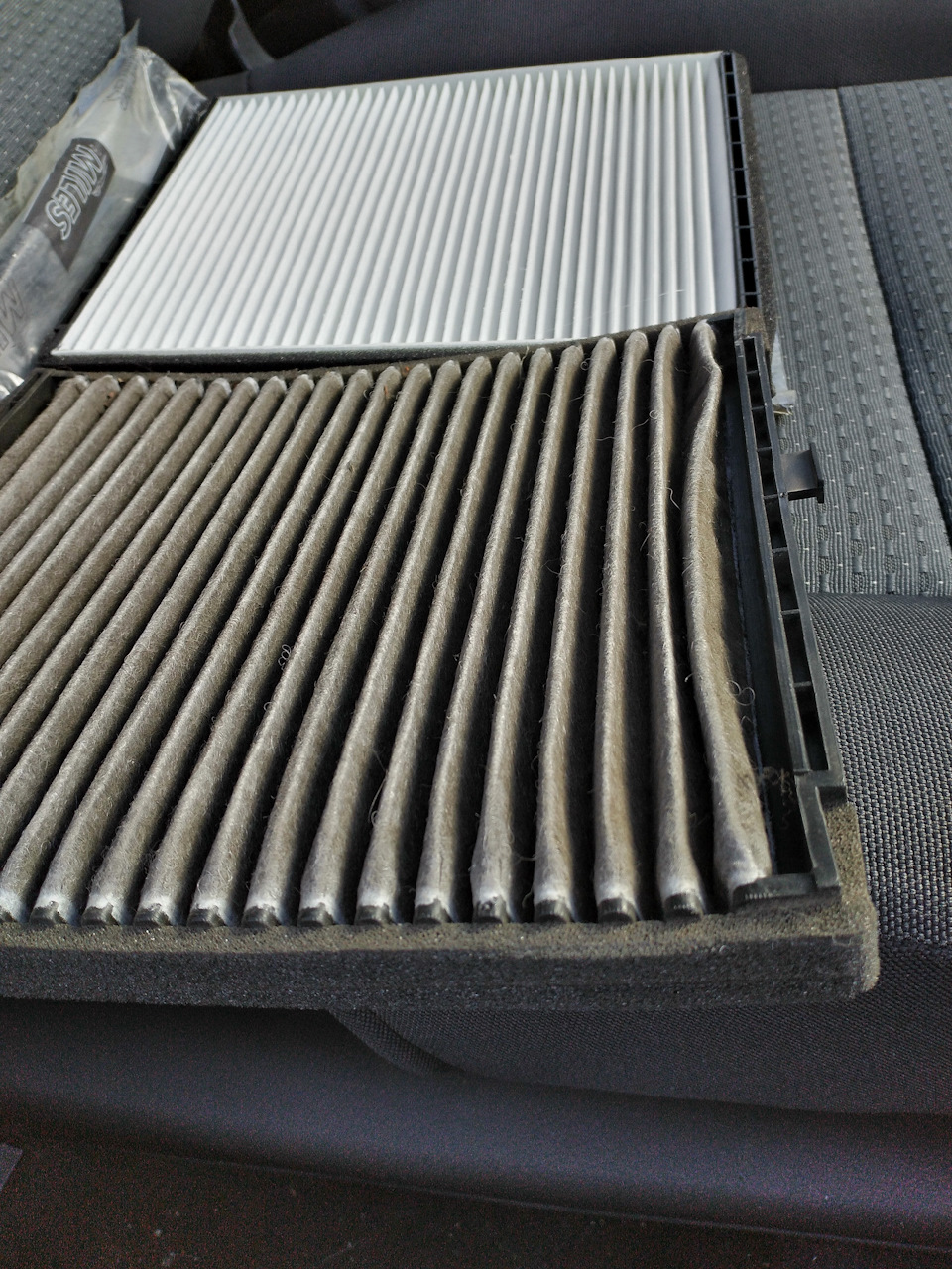 У MILES явно больше складок и ест. больше площадь. — Chevrolet Aveo 5-door (1G)