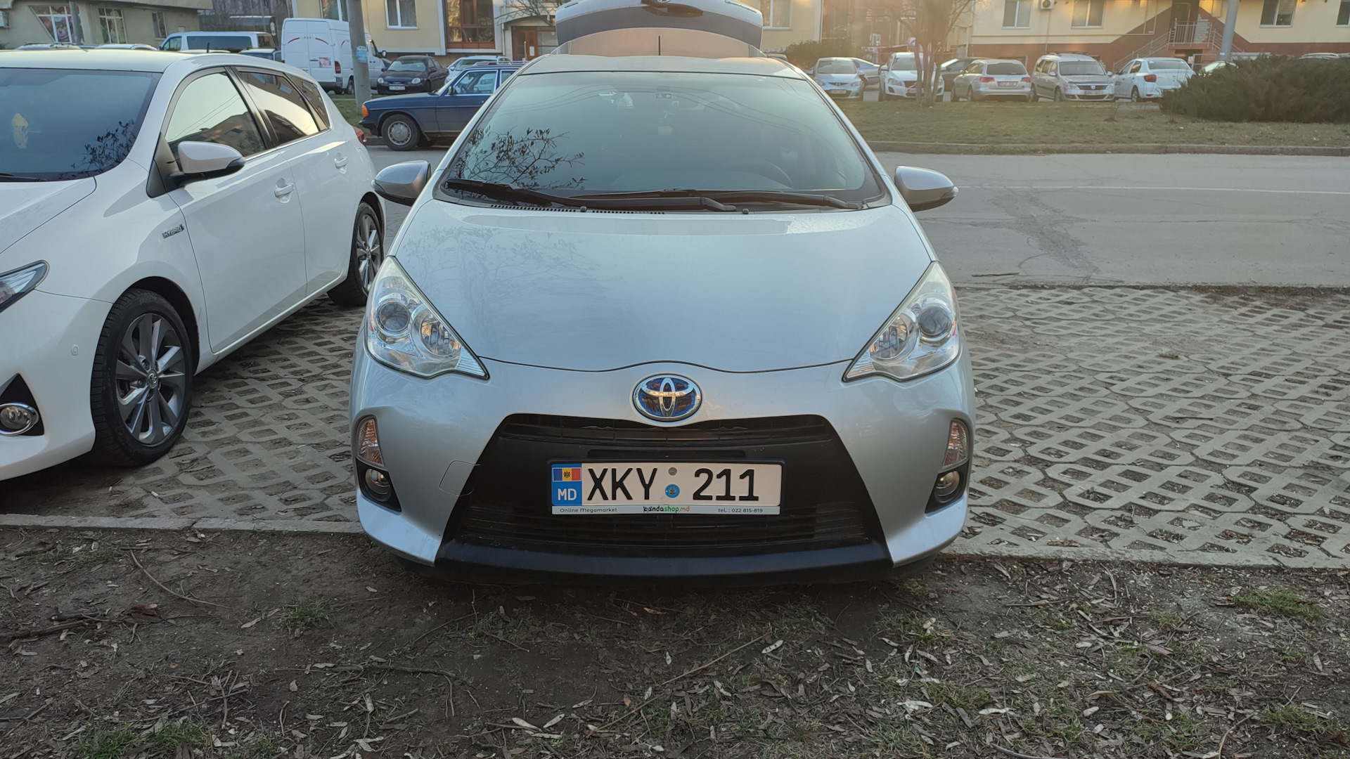 Toyota Prius C 1.5 гибридный 2014 | Мышка на DRIVE2