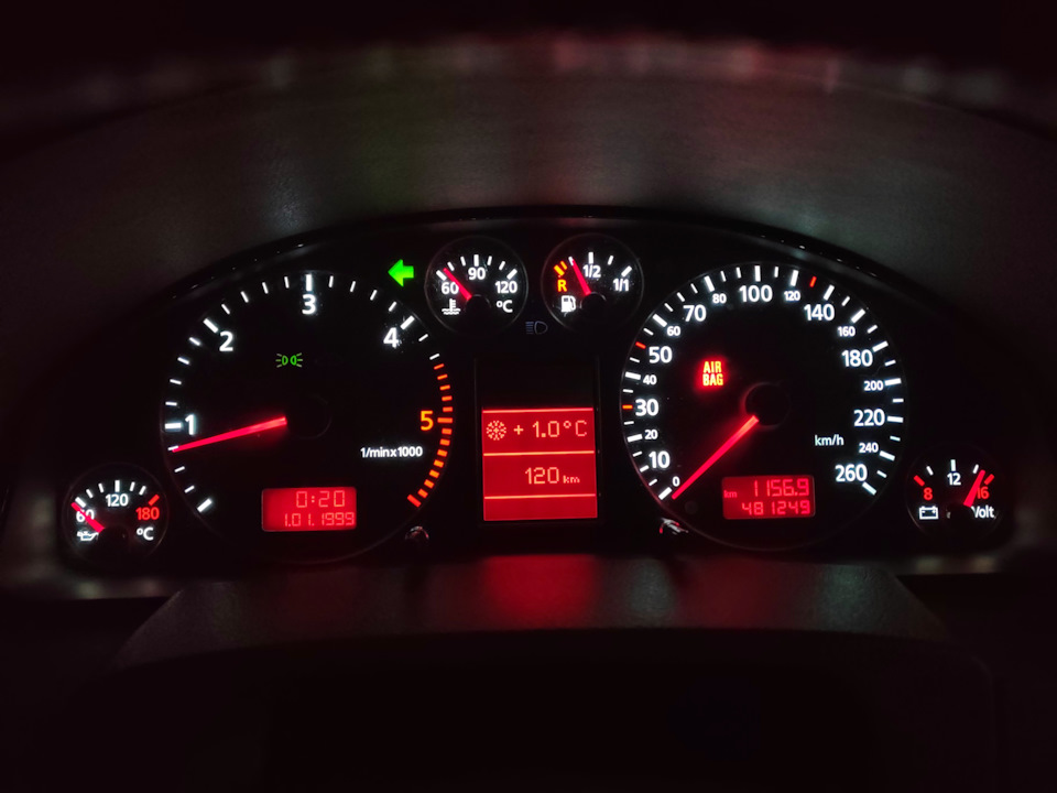 Приборная панель ауди а6 с5 на Audi A6 (C5), Audi A6 Avant (C5). Б/у ...