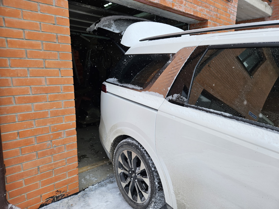 Попытки сделать теплее в багажнике — KIA Carnival (4G)