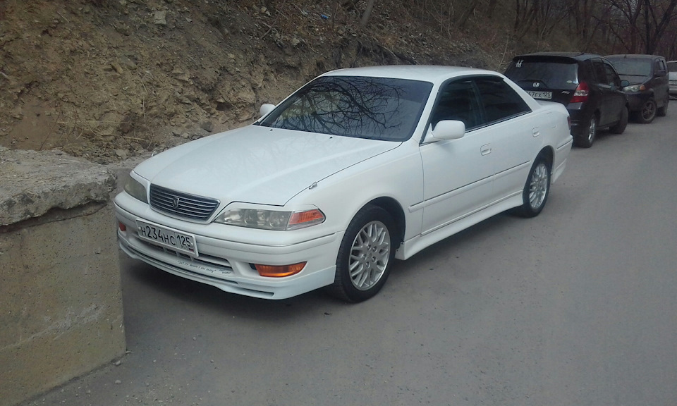 Toyota Crown Mark 2