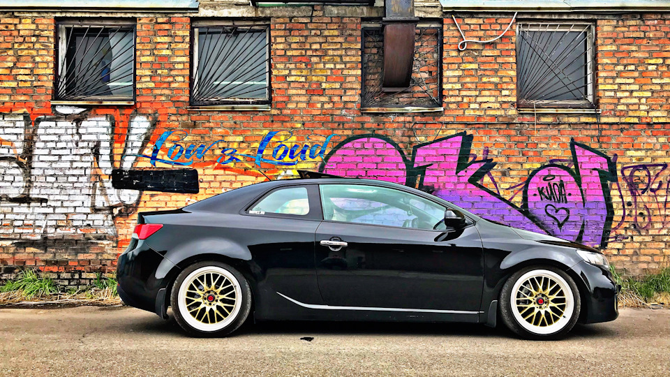 KIA Cerato Koup Low&Loud™