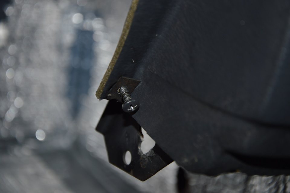 7 — Lada 2120 Надежда