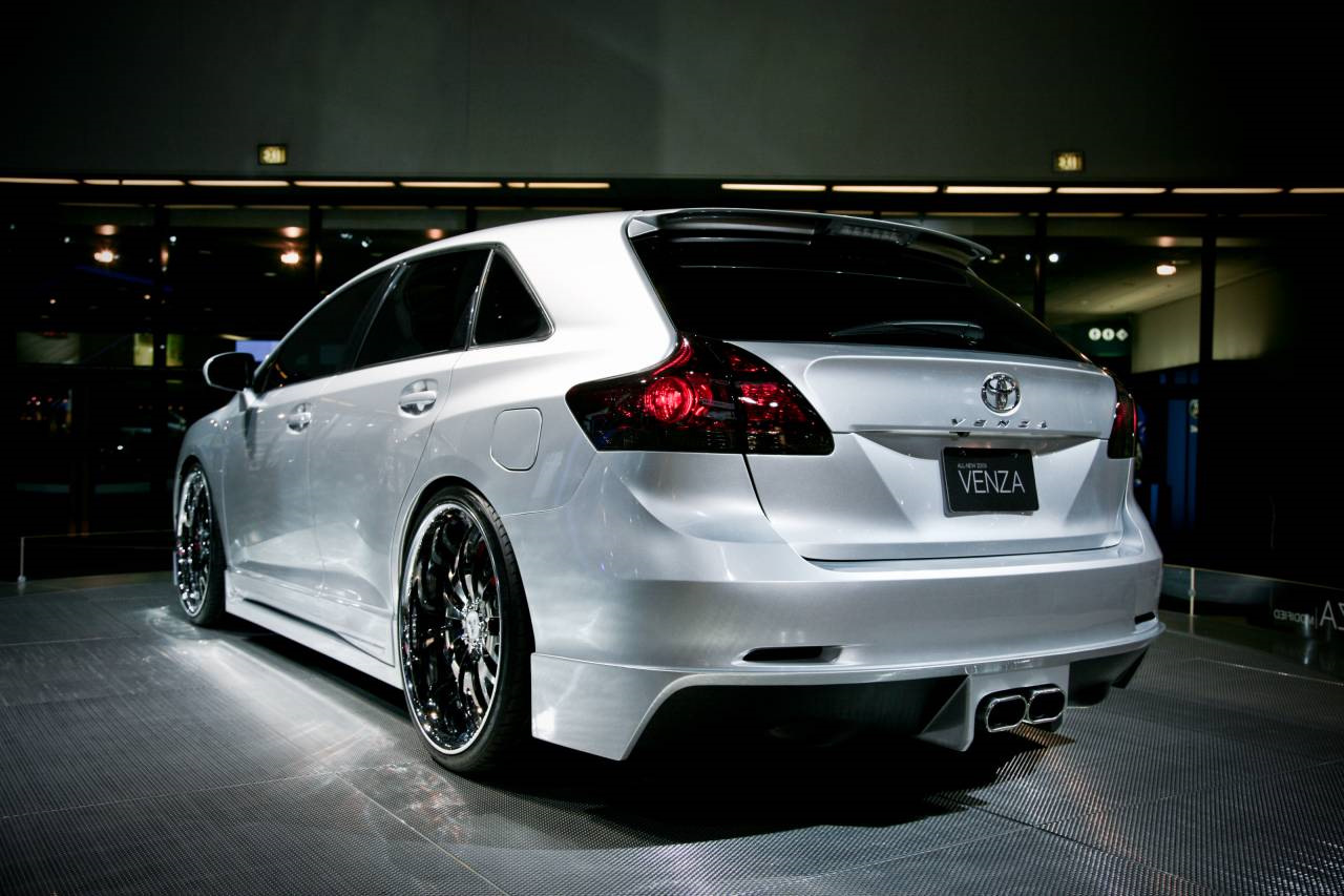 Фото тойоты тюнинг. Toyota Venza 2013 Tuning.