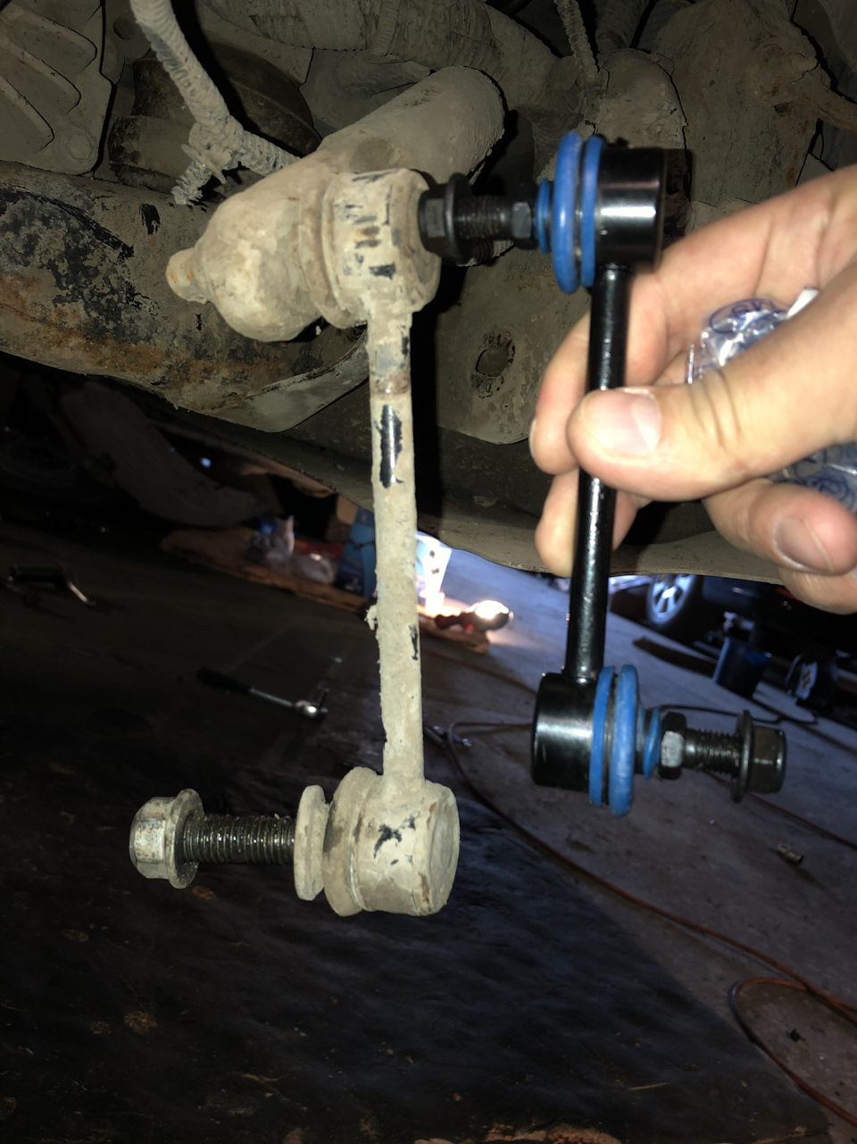 Стуки из под капота при езде по неровностям — Hyundai Santa Fe (3G), 2 ...