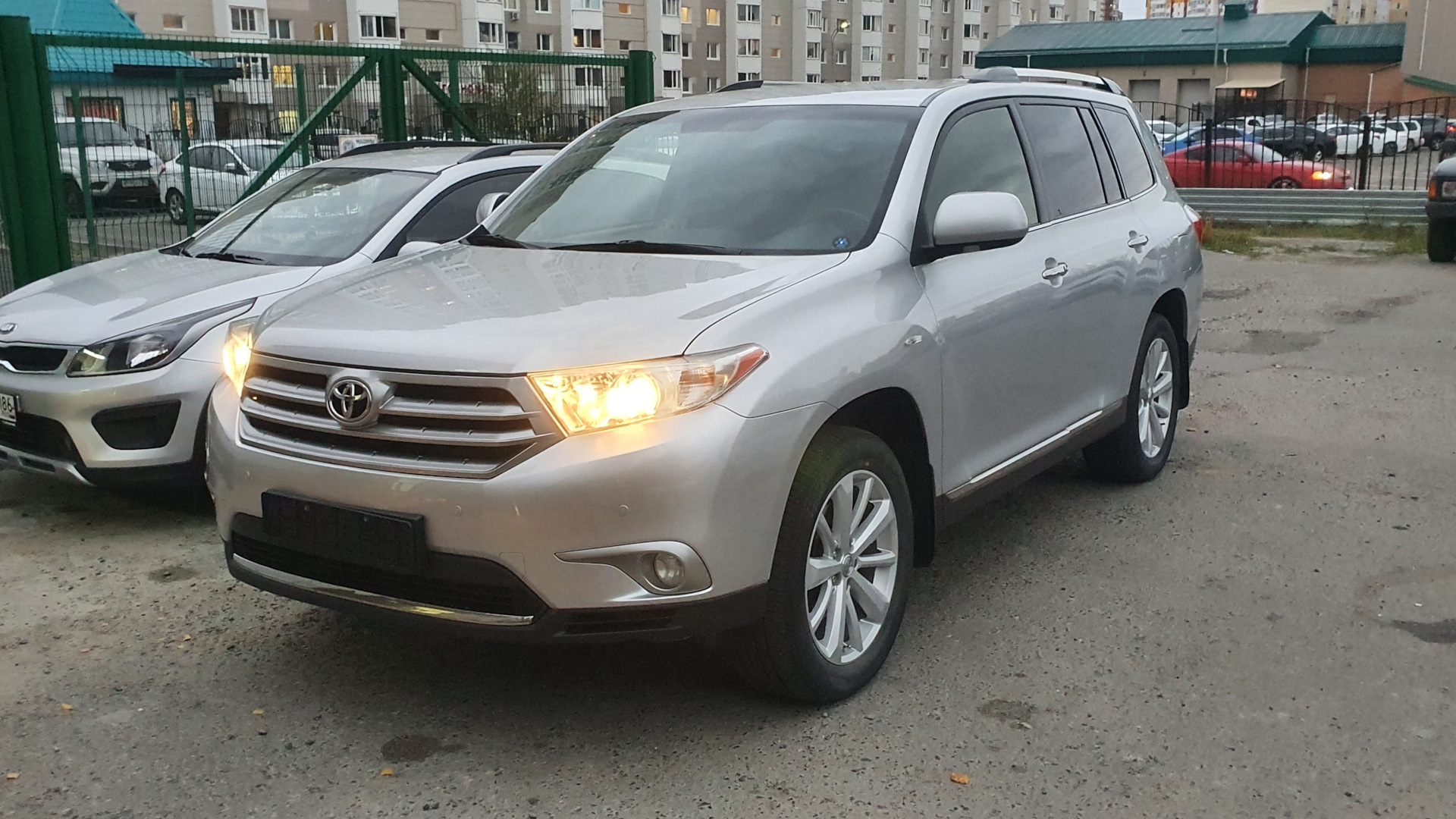 Toyota Highlander (XU40) 3.5 бензиновый 2012 | Хай;) на DRIVE2