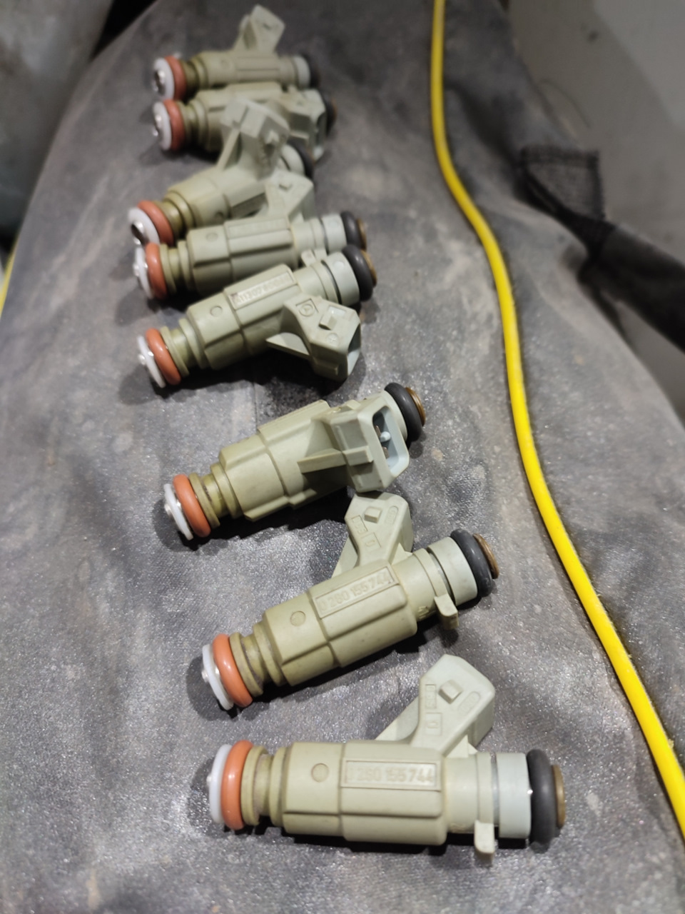 Замена ремкомплект форсунок — Mercedes-Benz G-Class (W463), 5,5 л, 2000 ...