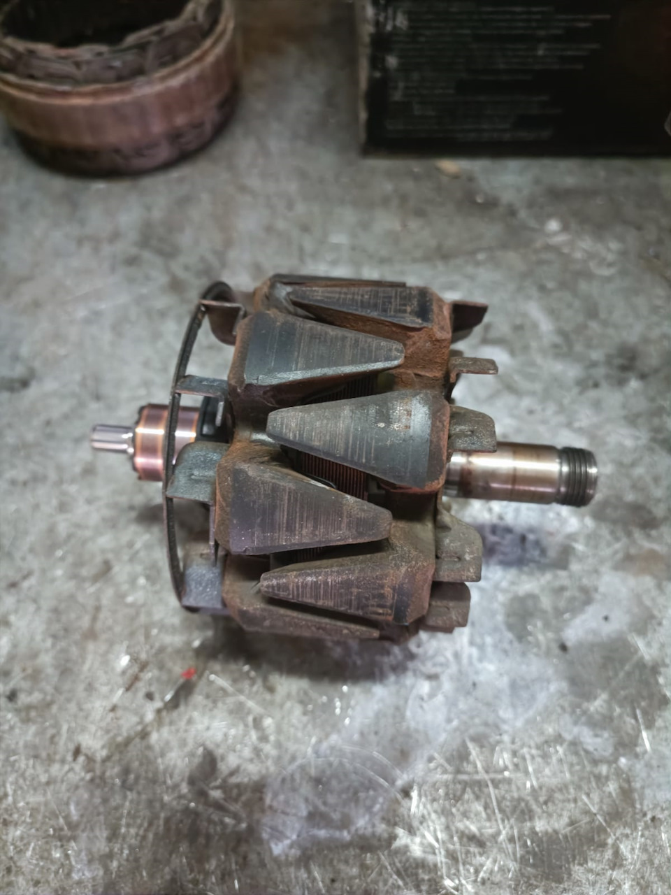 Первая поломка. Не идёт зарядка аккумулятора — Mitsubishi Outlander (3G ...