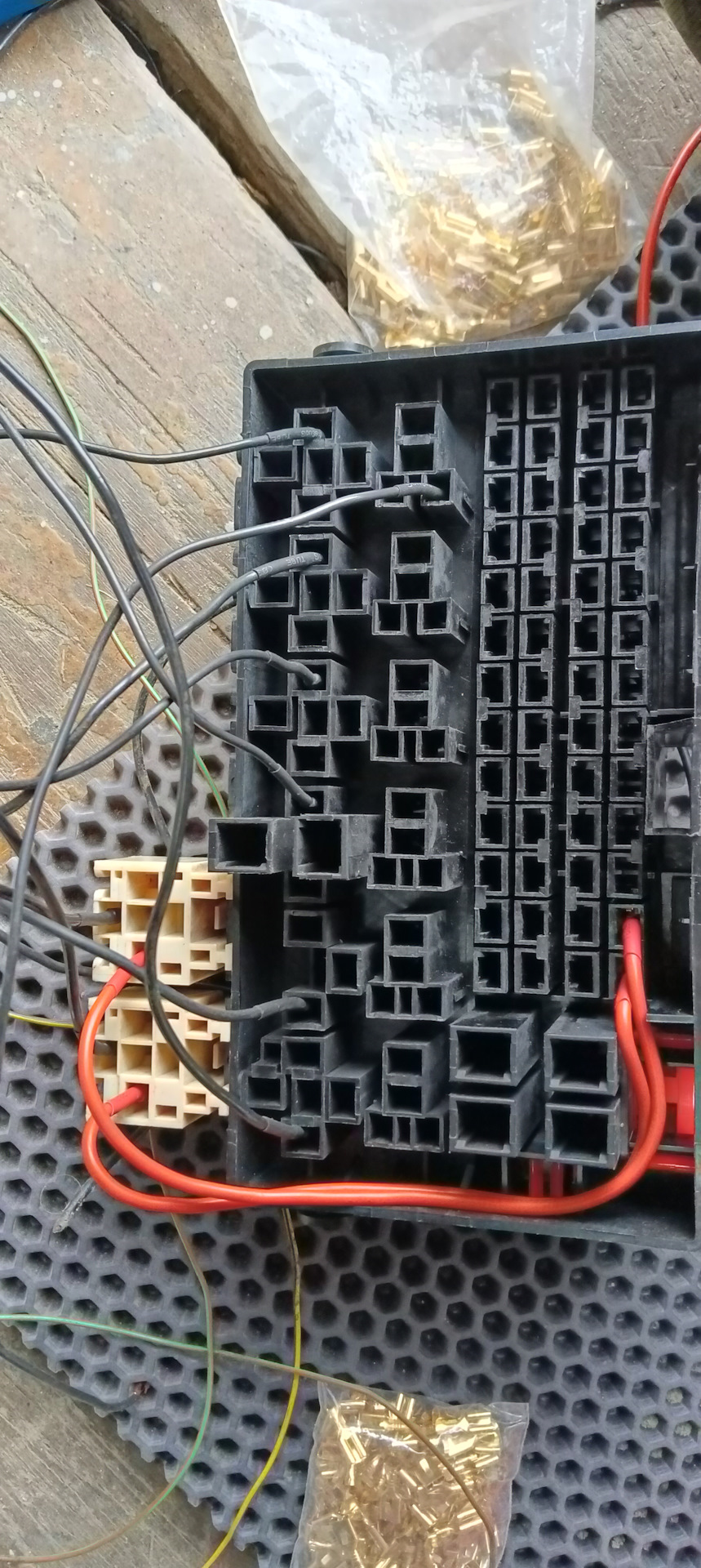 ч.4.7 Самодельная проводка — Блок предохранителей и реле — Lada 21102 ...