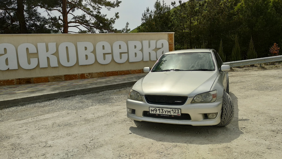 Погода радует — Toyota Altezza, 4 л, 2001 года | фотография | DRIVE2