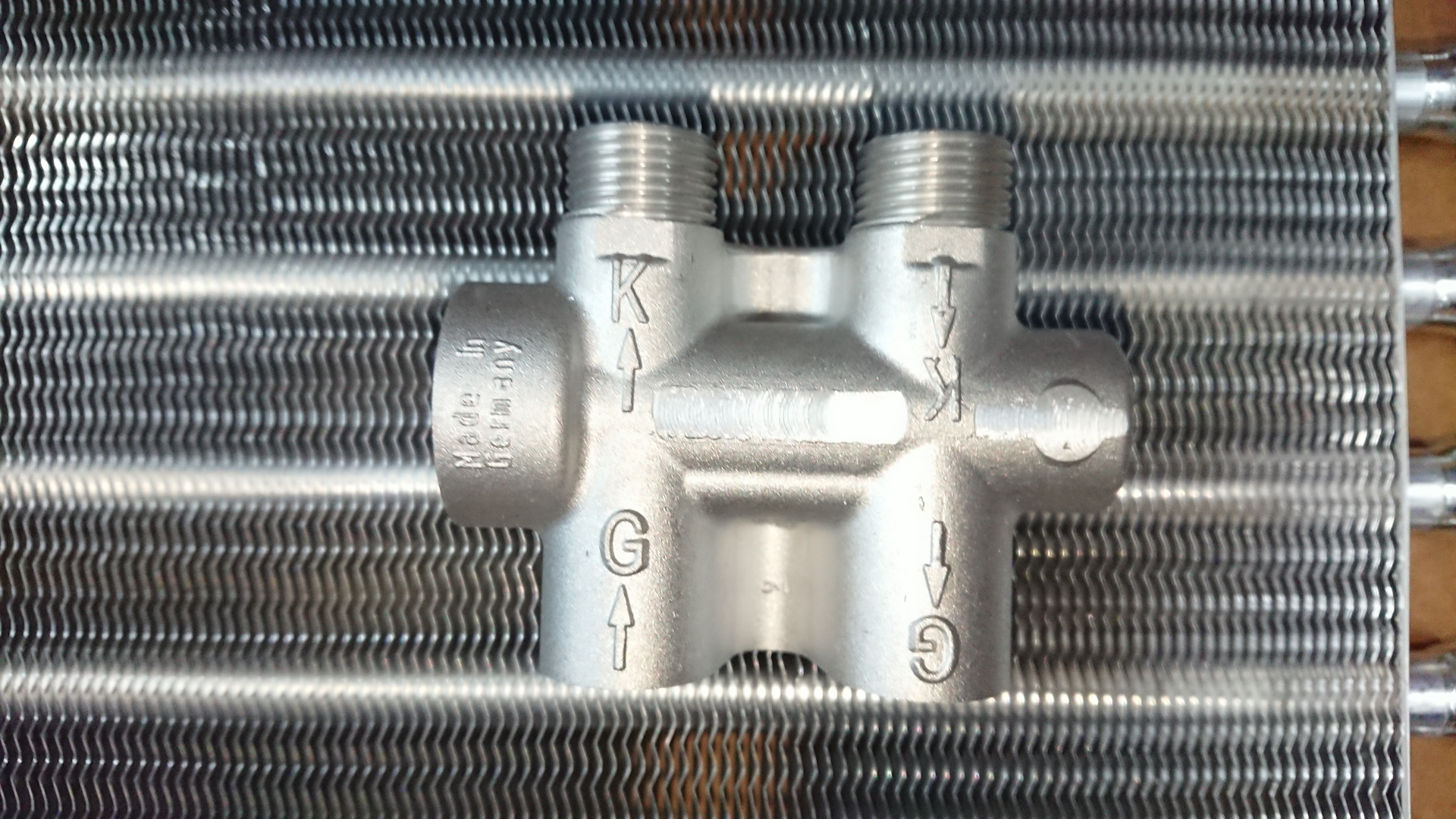 21. Bosch pkv975n24d. 9323a262g. 631. ремень 975 клиновой 13x975.