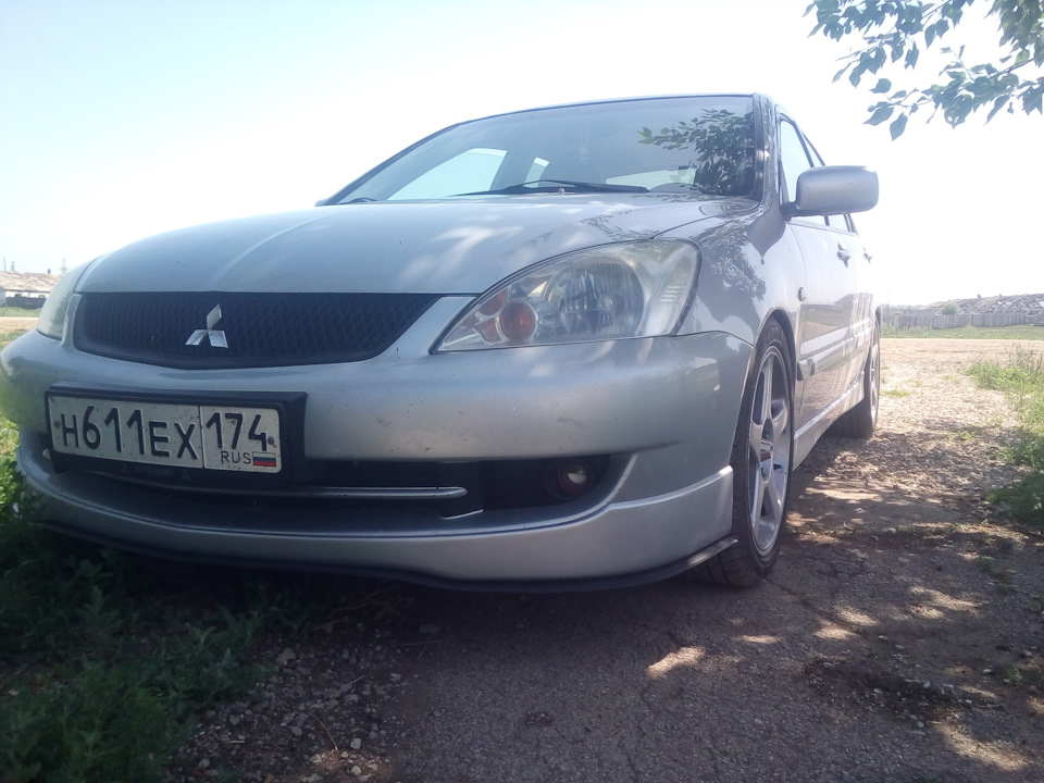 на законном месте — Mitsubishi Lancer IX