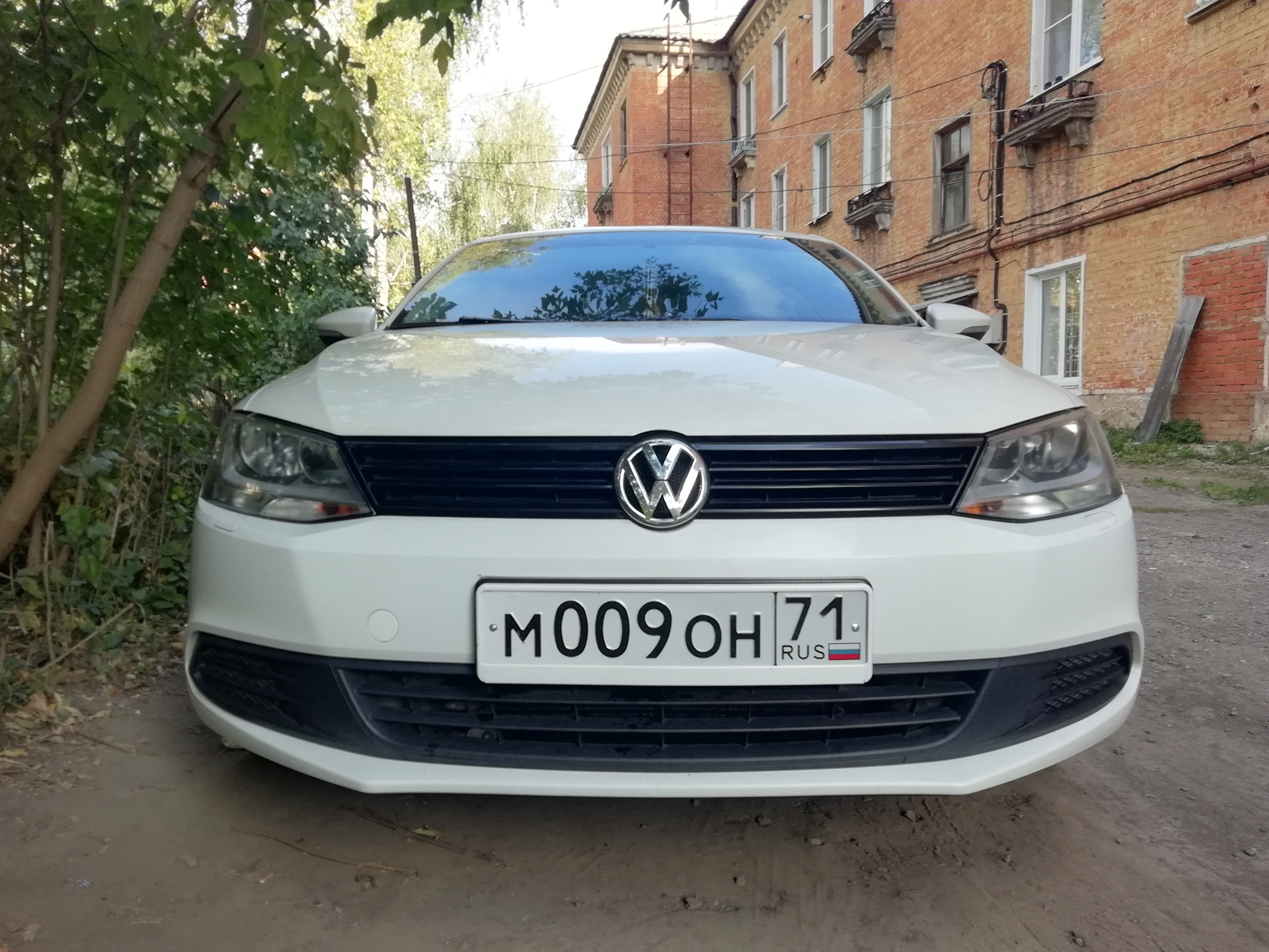 Volkswagen jetta лампочки. Свет Фольксваген Джетта 6. Фольксваген Джетта лампочки ближнего света. Ближний фар Фольксваген Джетта 6. Фольксваген Джетта 2012 лампа ближнего света.