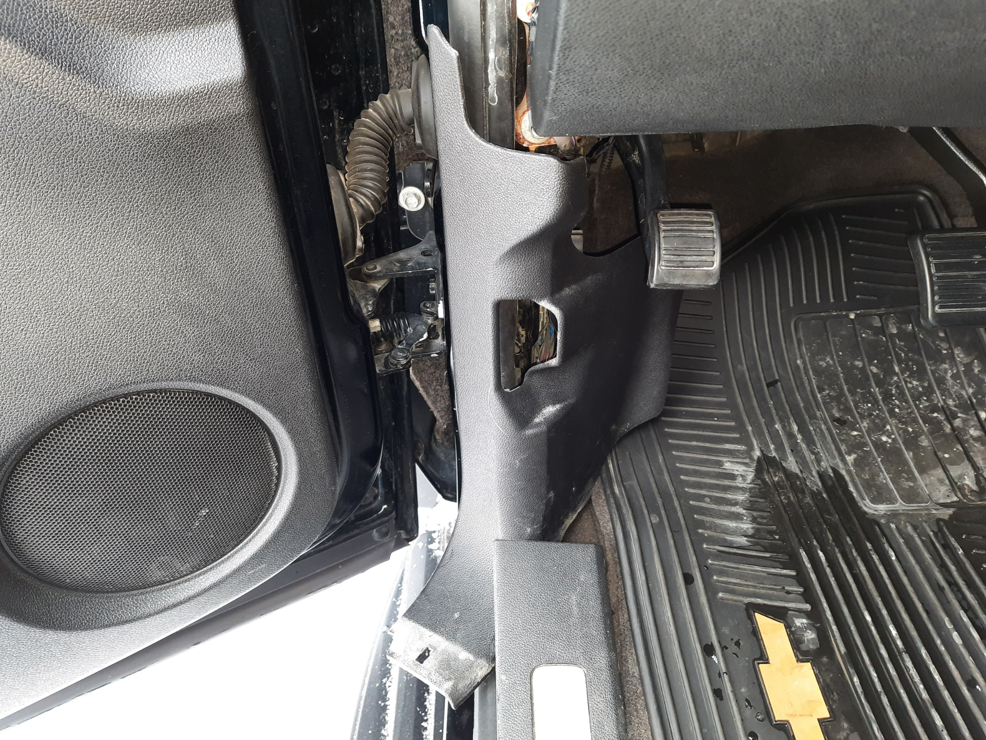 Не открывается капот или 2+2 — Chevrolet Tahoe (GMT900), 5,3 л, 2011 ...