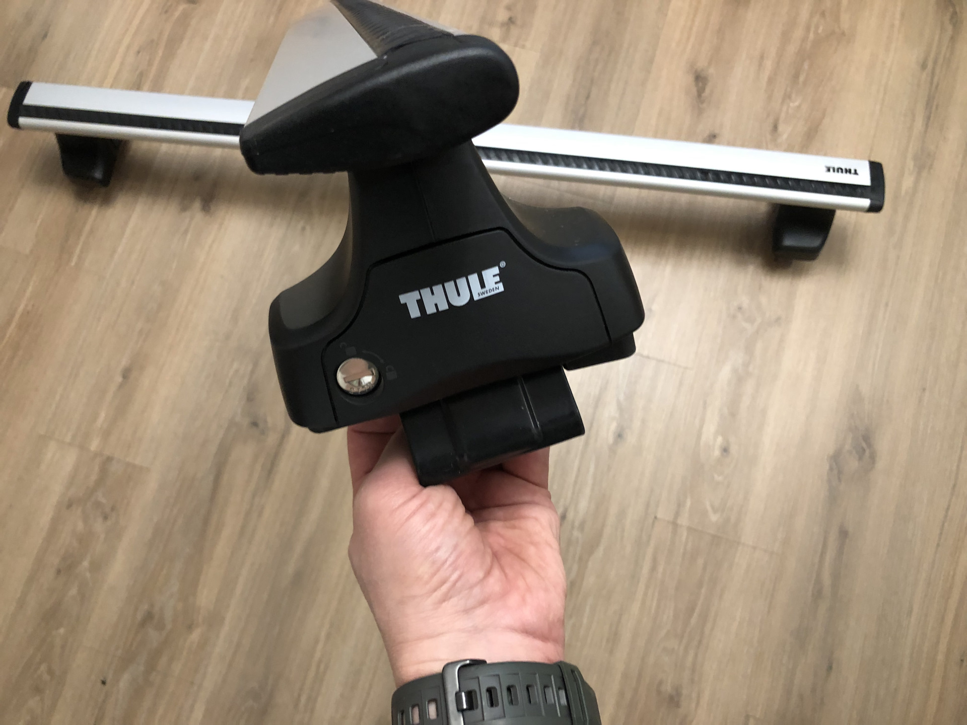 Багажник Thule на Toyota succeed