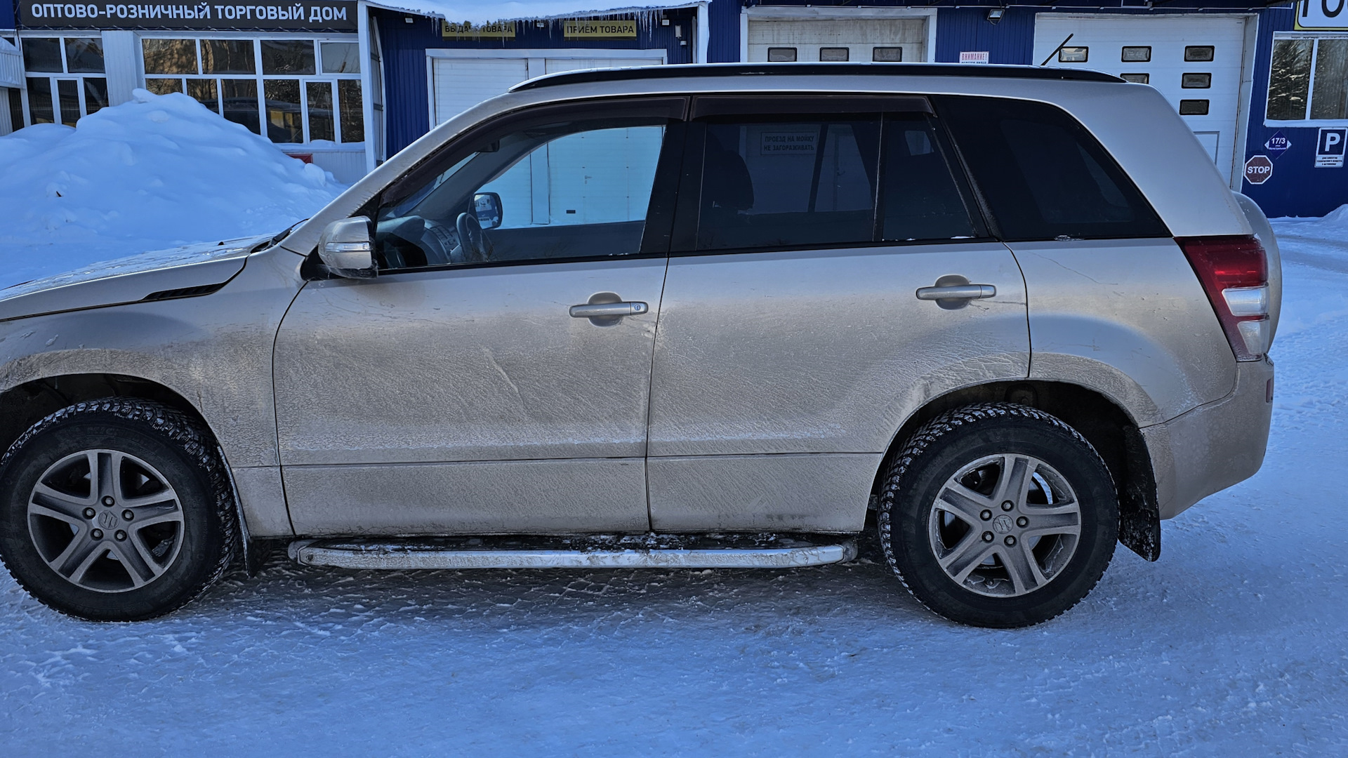 Suzuki Grand Vitara (2G) 2.0 бензиновый 2011 | на DRIVE2