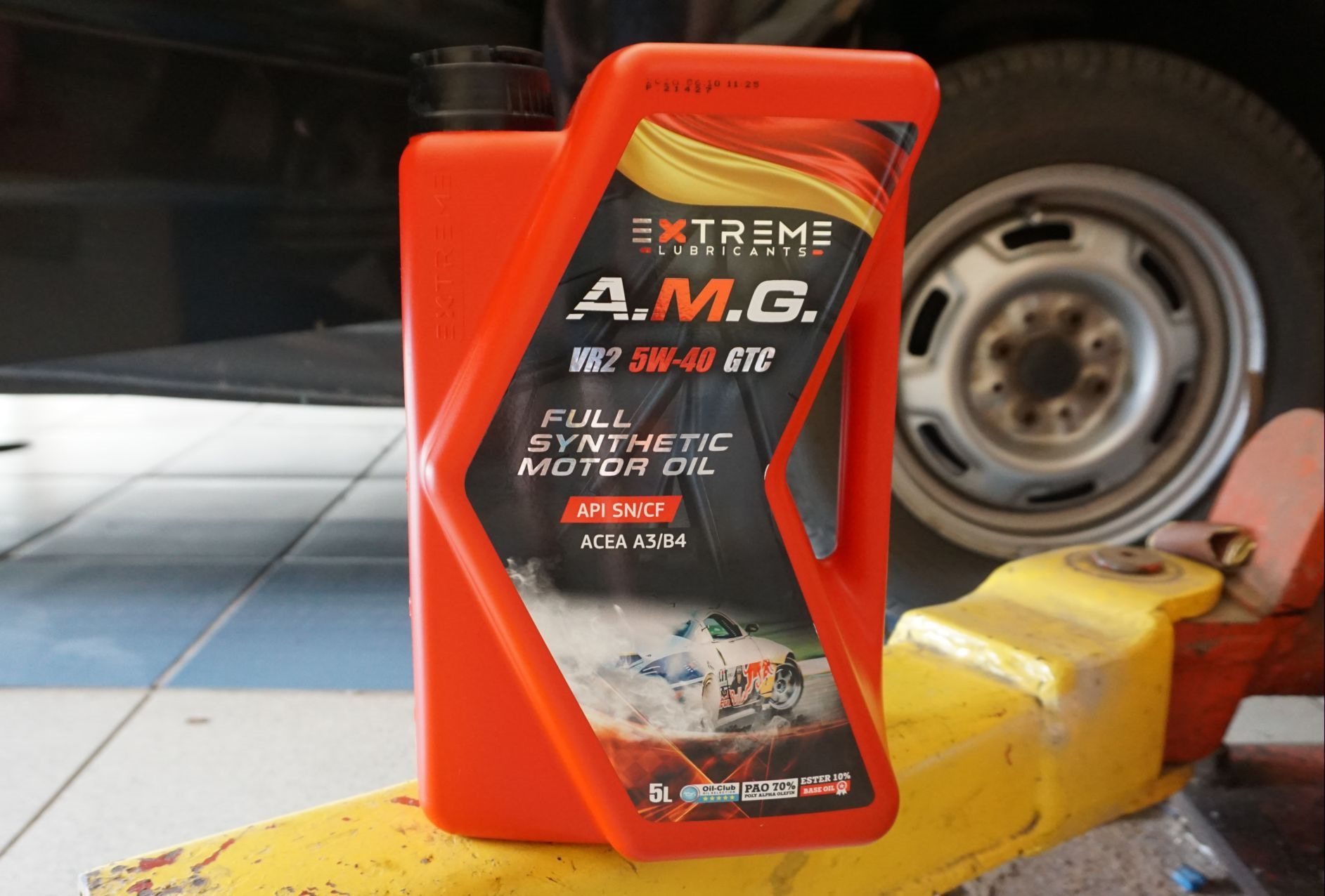 Масло extreme oil. Extreme AMG 5w40. Масло AMG extreme 5w40. Масло extreme AMG 5w 40 vr2. Масла рекомендованные АВТОВАЗОМ.