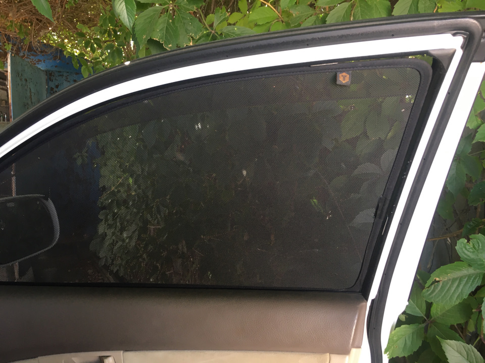 Шторки на передние окна — Toyota Harrier (2G), 2,4 л, 2005 года ...