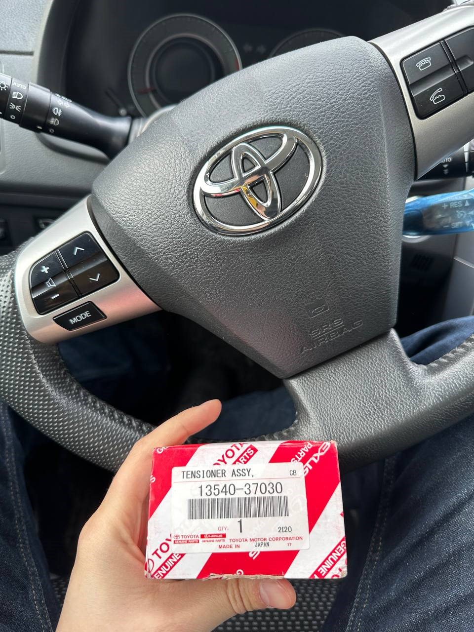 Замена натяжителя цепи ГРМ — Toyota Corolla (140/150), 1,6 л, 2012 года ...