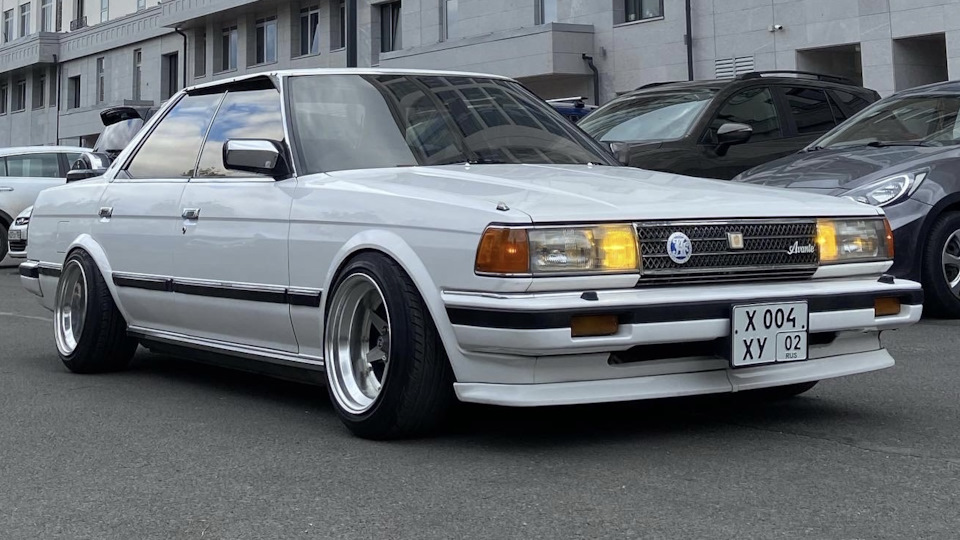 Toyota Chaser V8  power