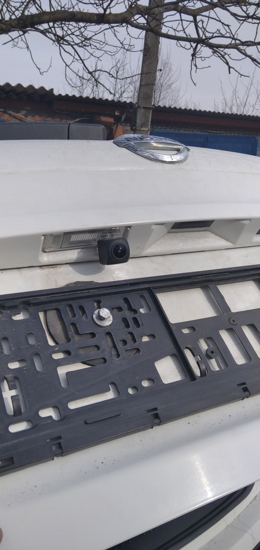 Установка камеры заднего вида. — Nissan Qashqai (1G), 1,6 л, 2013 года ...