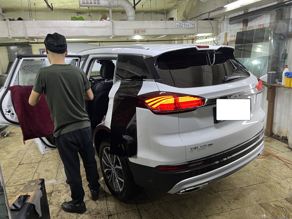 Тонер, фары крыша — Geely Atlas Pro, 1,5 л, 2022 года | стайлинг | DRIVE2