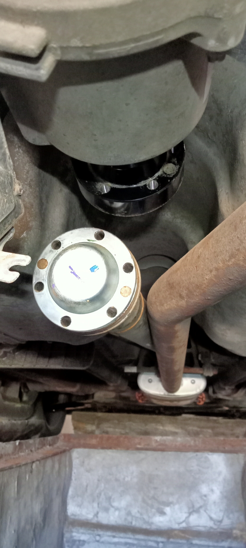 Замена масла в дифференциале(муфта полного привода) — Opel Mokka, 1,8 л ...