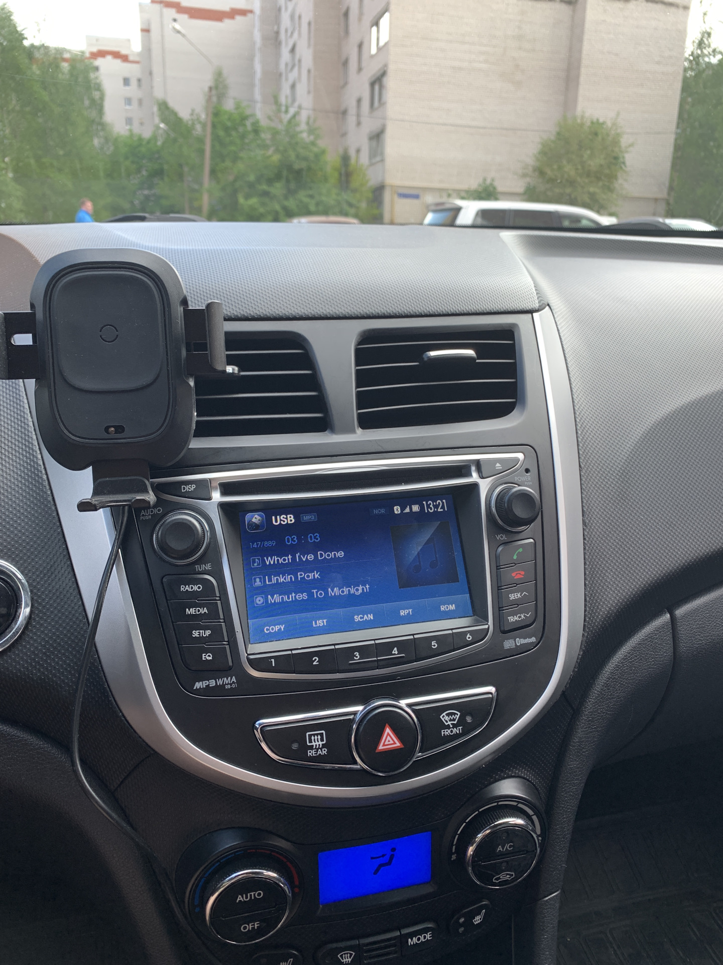 Мультимедиа система от Австралийского Акцента — Hyundai Solaris (1G), 1 ...