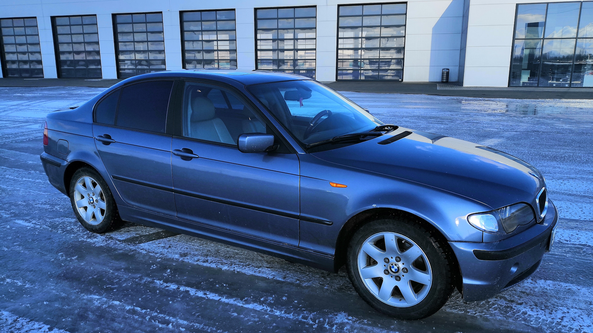 BMW 3 series (E46) 2.5 бензиновый 2002 | 325xi ImStahlBlau на DRIVE2