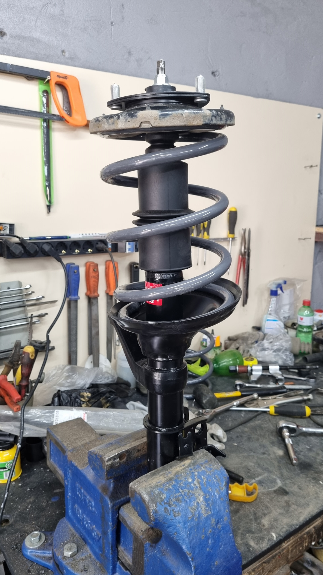 Замена передних стоек — Honda CR-V (RD4/RD5/RD6/RD7), 2,4 л, 2005 года ...