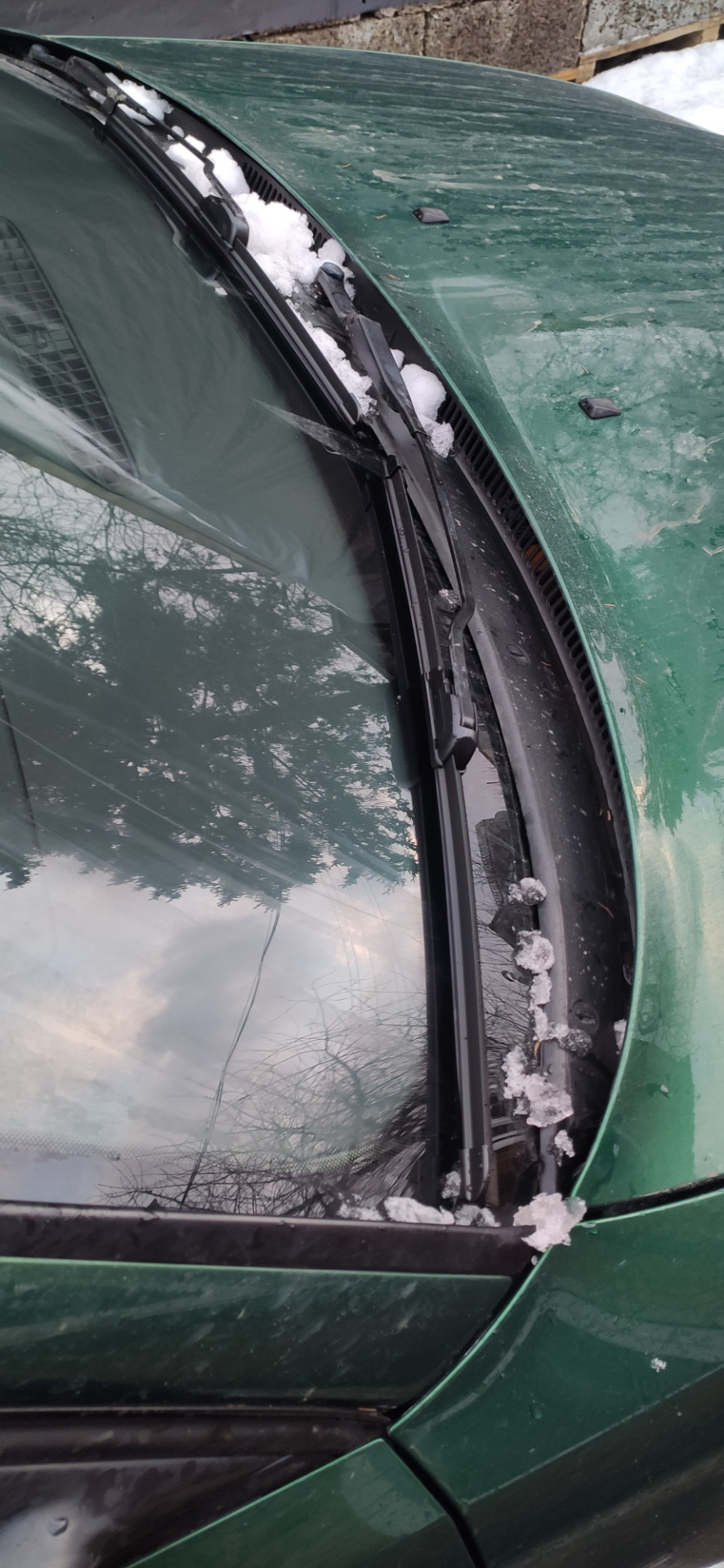 Замена щеток стеклоочистителей и настройка форсунок омывателей — Audi ...