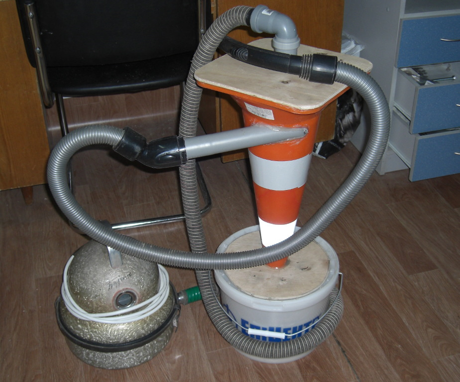 Циклонный пылеуловитель из колбы от системы фильтрации воды и 5-литровой банки | Пикабу