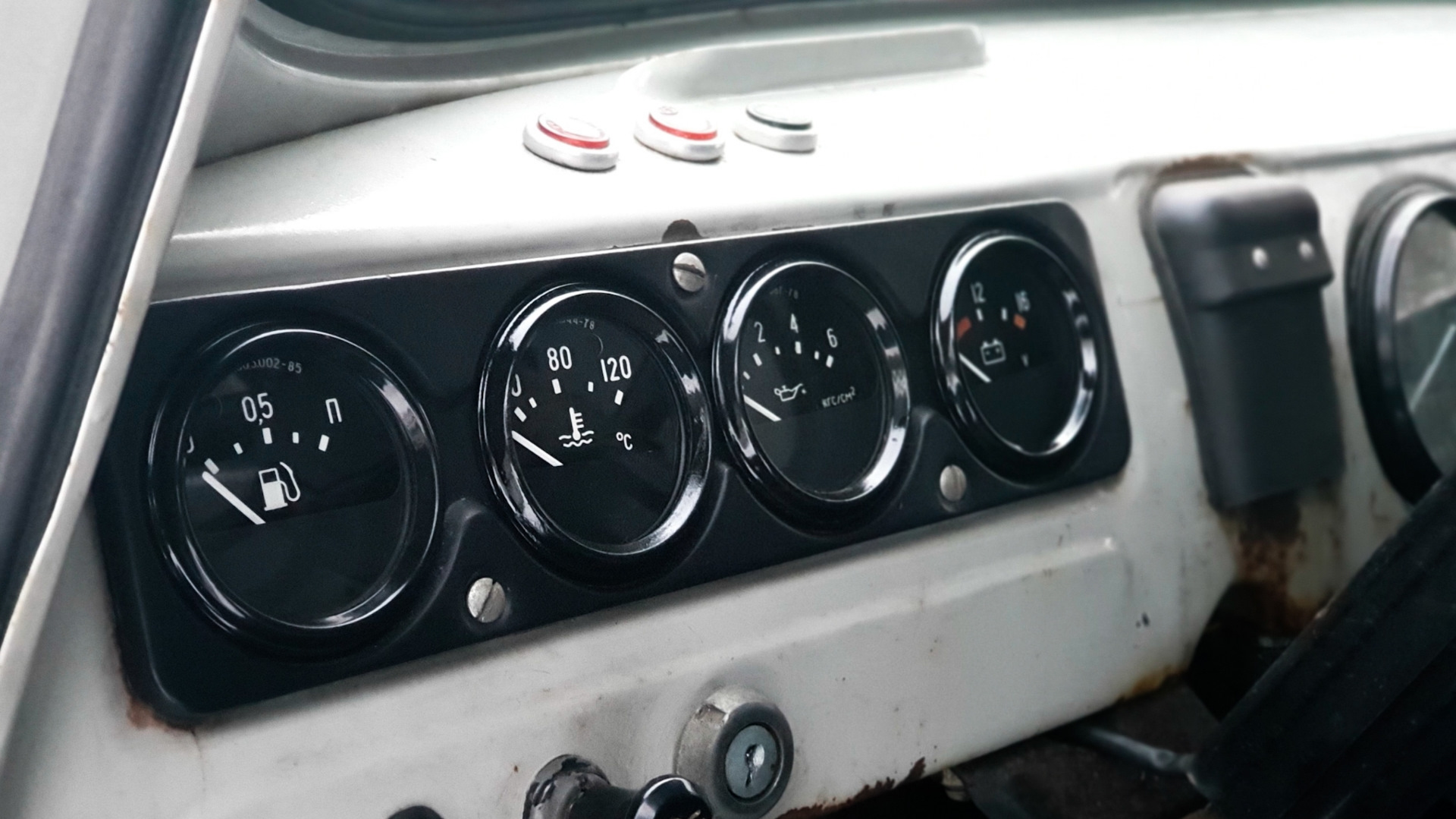 панель управления уаз 452. панель уаз 3303. уаз 3303 панель приборов стандарт. уаз 452 приборная панель. уаз 3303 приборная панель 2022.