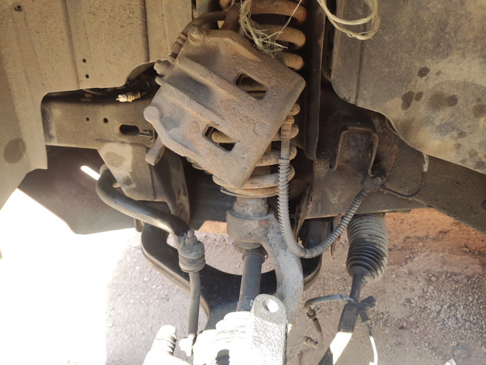 Фото в бортжурнале SsangYong Rexton W (3G)