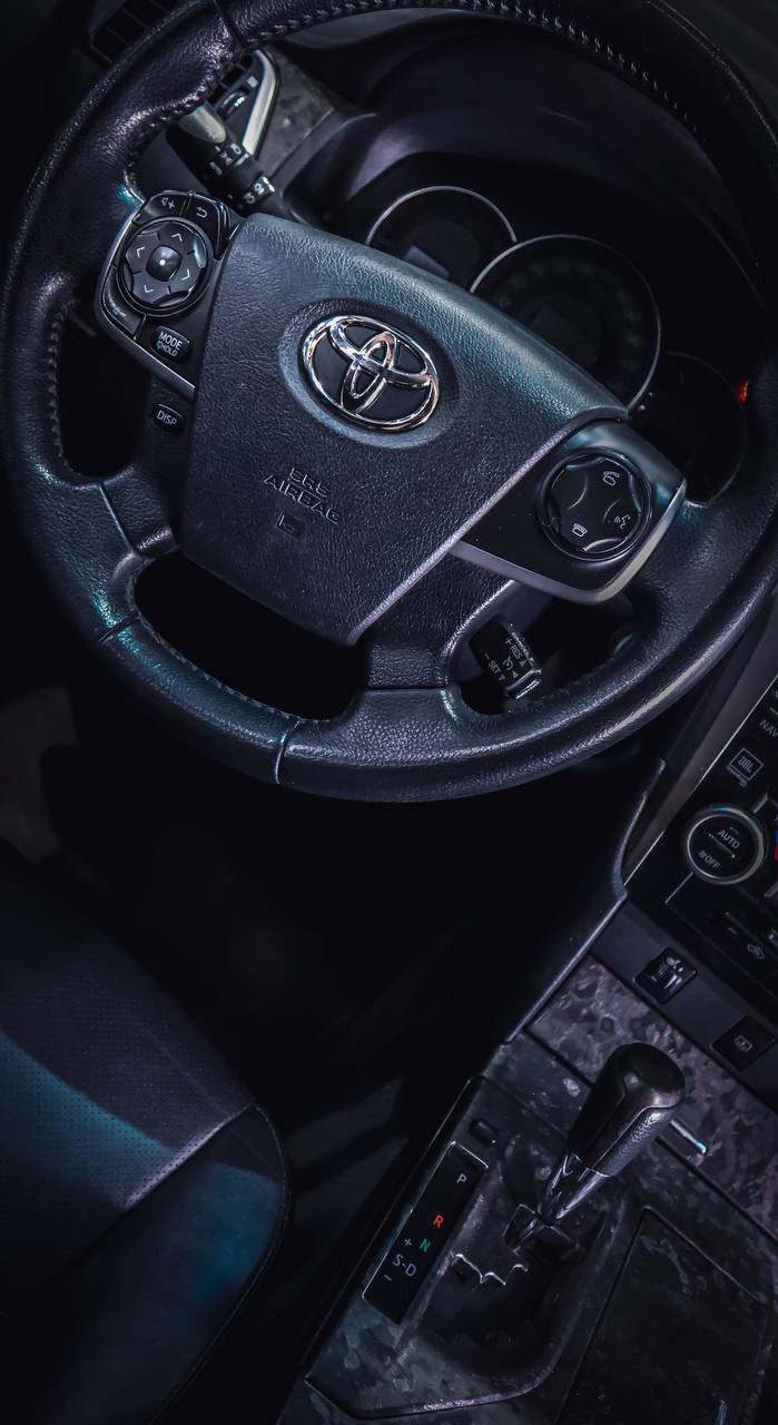 Небольшие работы в салоне. — Toyota Camry (XV50), 3,5 л, 2013 года | просто  так | DRIVE2