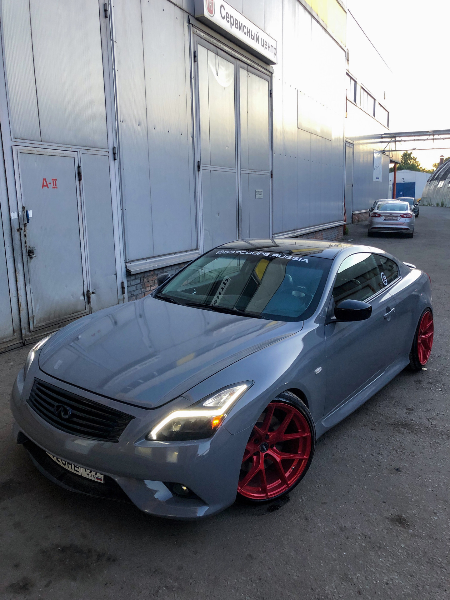 Infiniti g37 Coupe r20