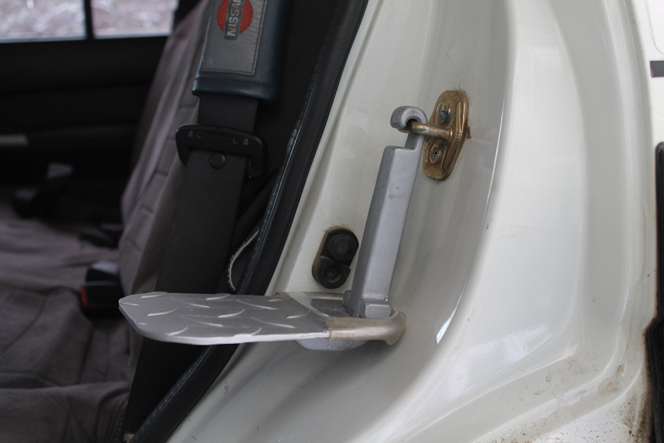 Ступенька для багажника — Nissan Patrol (Y61), 4,2 л, 2006 года ...