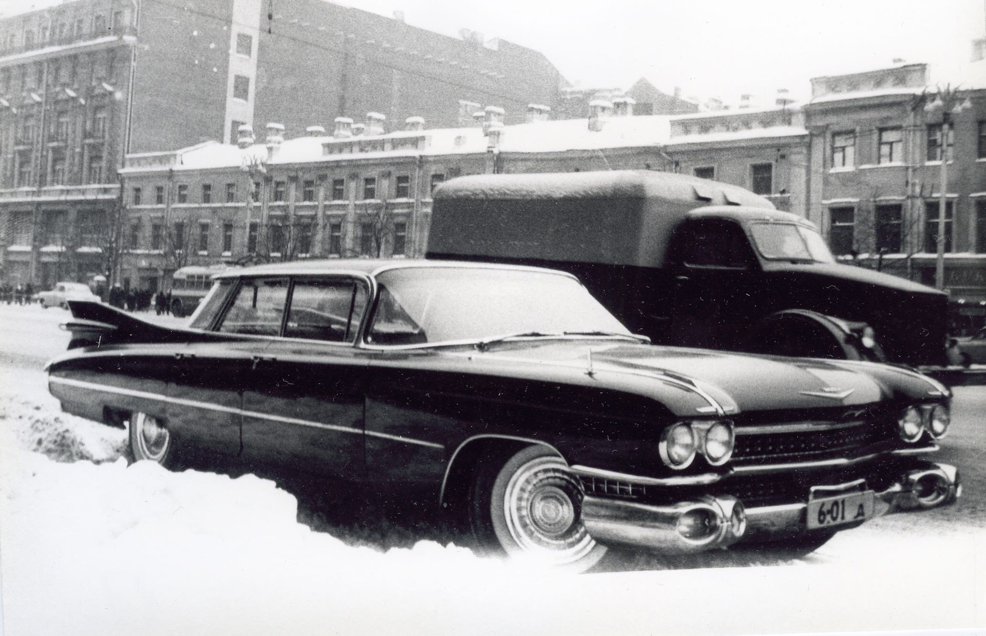 Приключения американских авто в СССР — Buick LeSabre (2G), 6 л, 1961 года |  наблюдение | DRIVE2