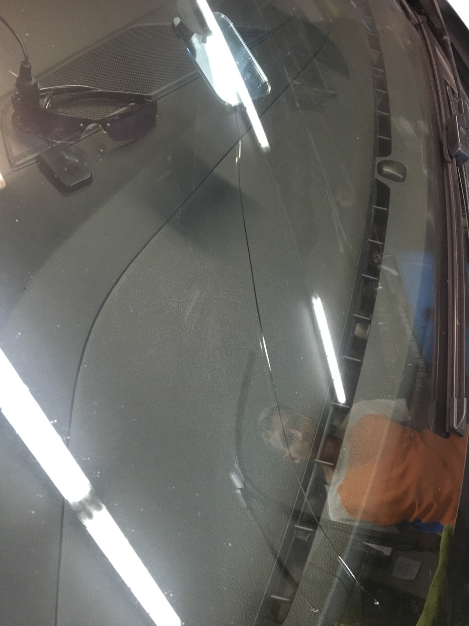 Ремонт трещины лобового стекла автомобиля Ford Focus — PlanetGV на DRIVE2