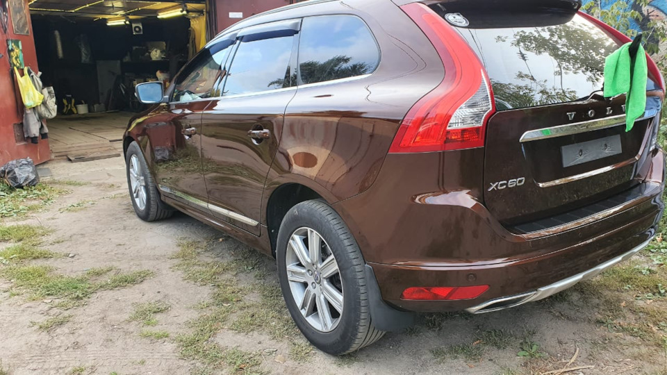 Фото в бортжурнале Volvo XC60 (1G)