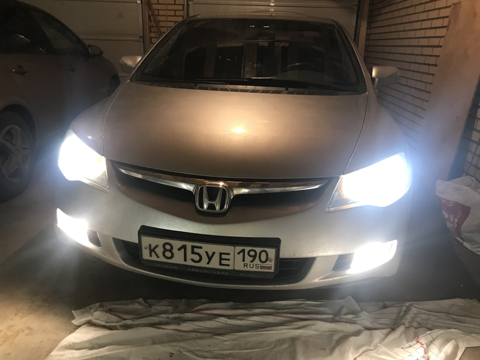 Туманки цивик 4д. Led туманки Honda Civic 4d. Лед ПТФ Цивик 4д 2008. Светодиодные ПТФ Honda Civic 4d. Лампы ПТФ Хонда Цивик 4д.