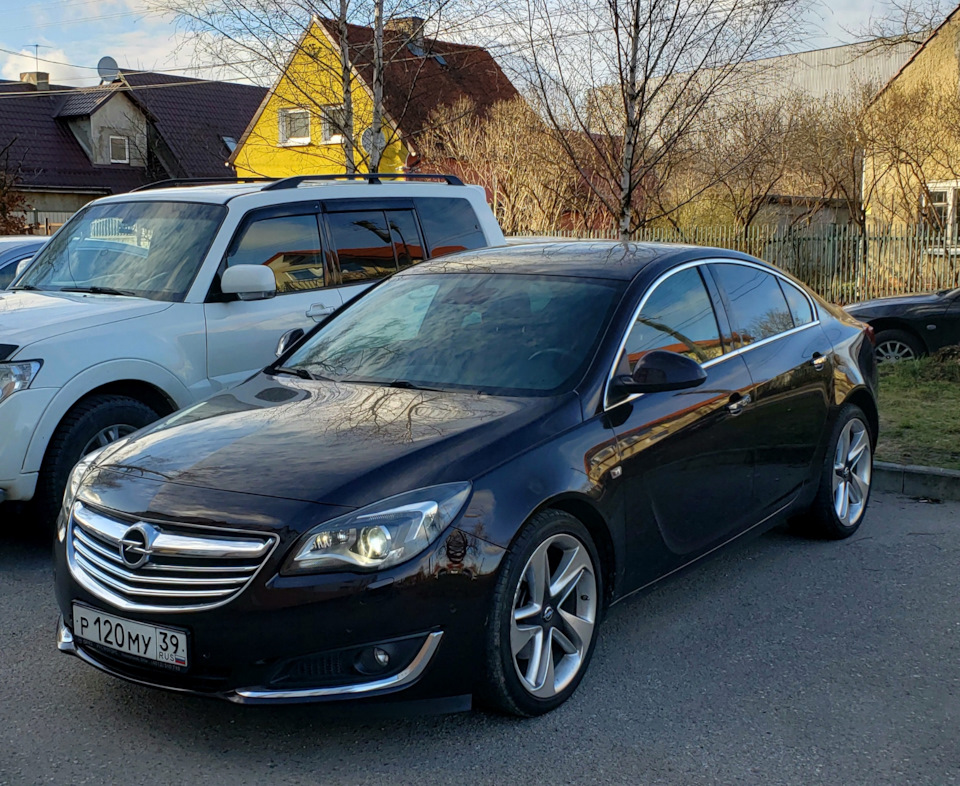 Opel Insignia 1