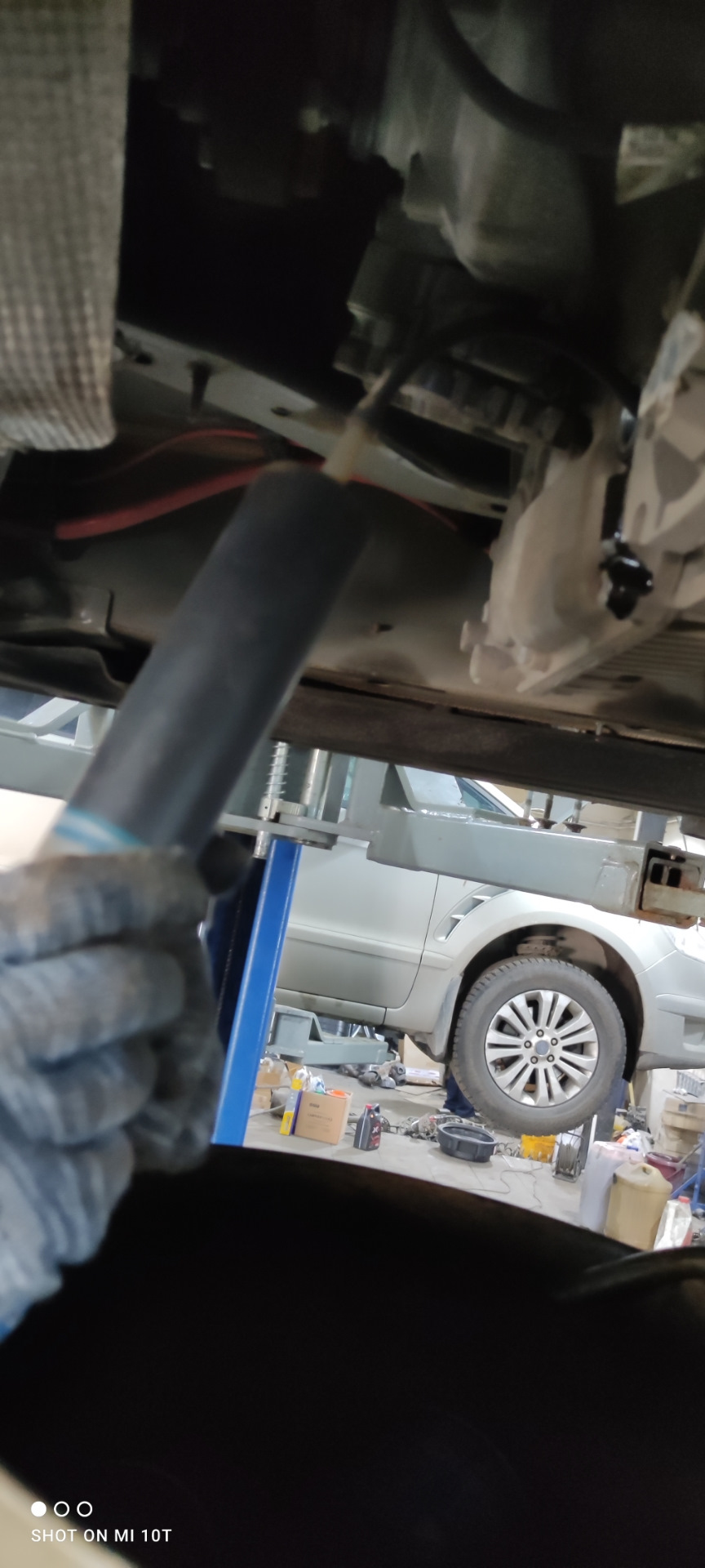 Черняга — BMW X6 (F16)