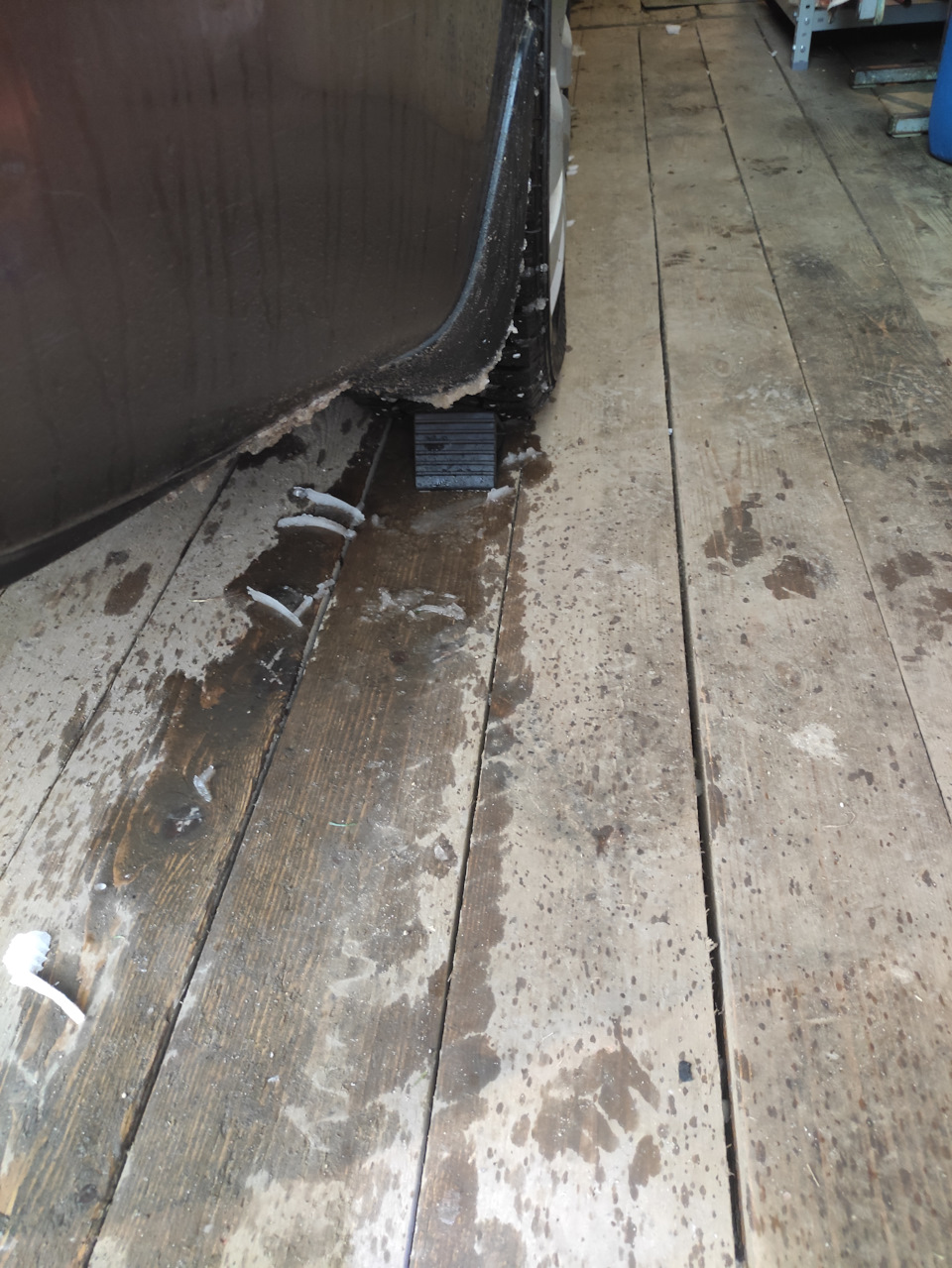 Замена пыльника тормозного поршня переднего суппорта. — KIA Ceed SW (2G ...