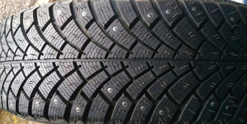 BF Goodrich G Force Stud 185/65 R14 Q 86 — ИЖ 2126, 1,6 л, 2003 года ...